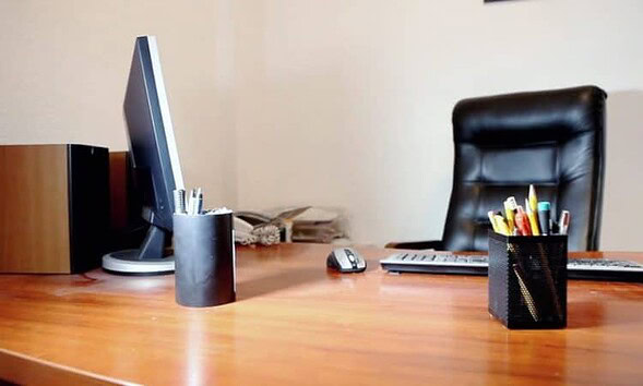 birou-gol-zile-libere-e1519215884228