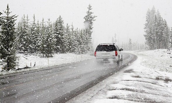 zapada drum viscol ninsoare