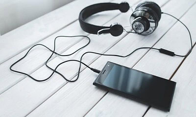 casti telefon smartphone