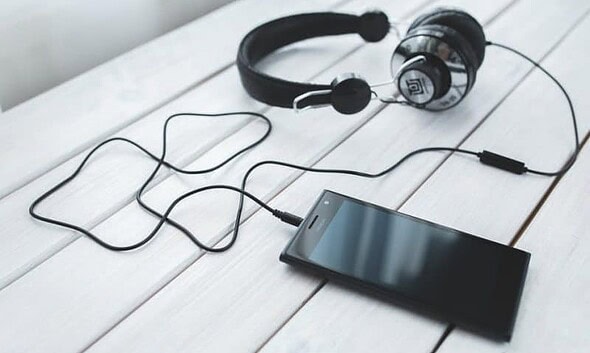 casti telefon smartphone