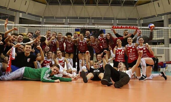 volei