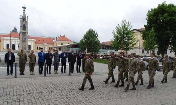 militari apulum