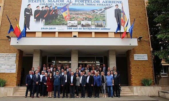 militari revedere
