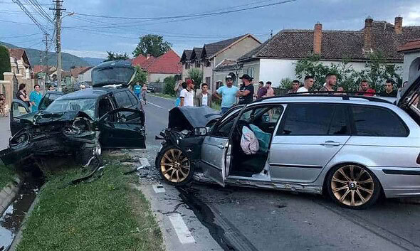 accident petresti