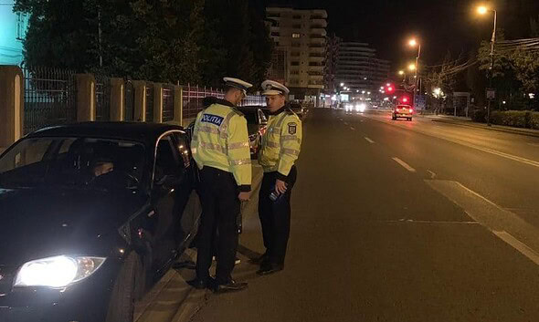 politisti noaptea etilotest