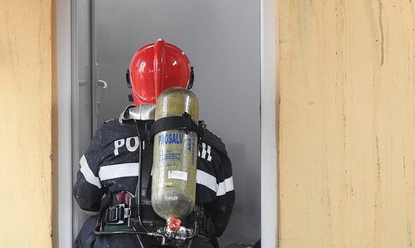 pompieri, isu, incendiu, pompier