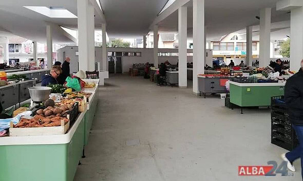 piata agroalimentara centru alba iulia