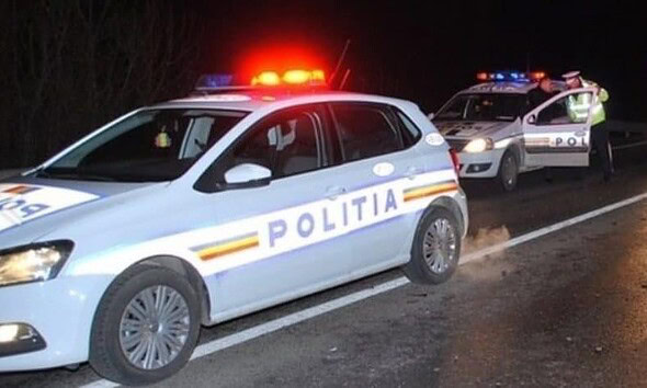politia noaptea politisti
