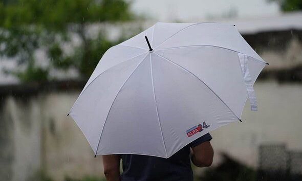 ploaie umbrela vremea prognoza meteo vremea in transilvania