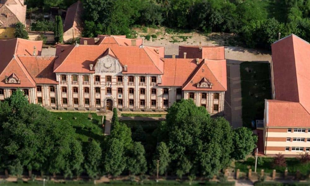 foto: Colegiul National Titu Maiorescu