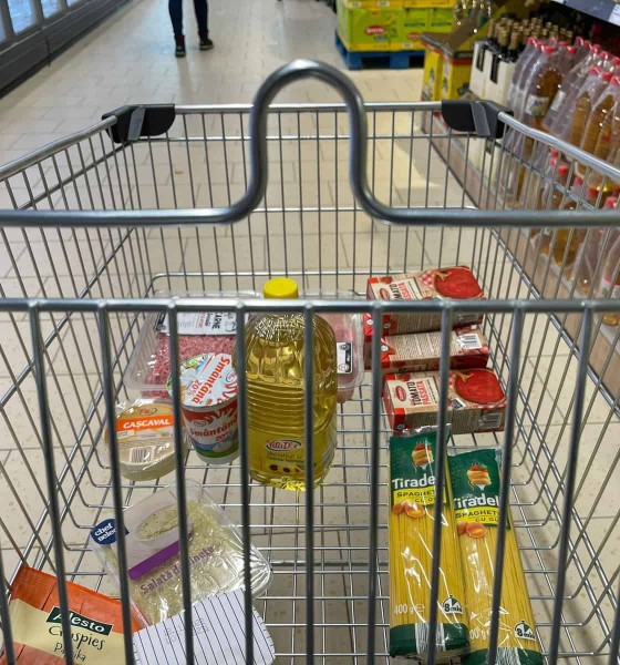 alimente pret plafonat