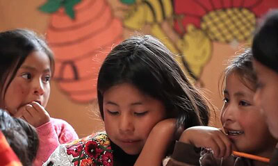 fete ziua internationala a fetelor. sursa un women