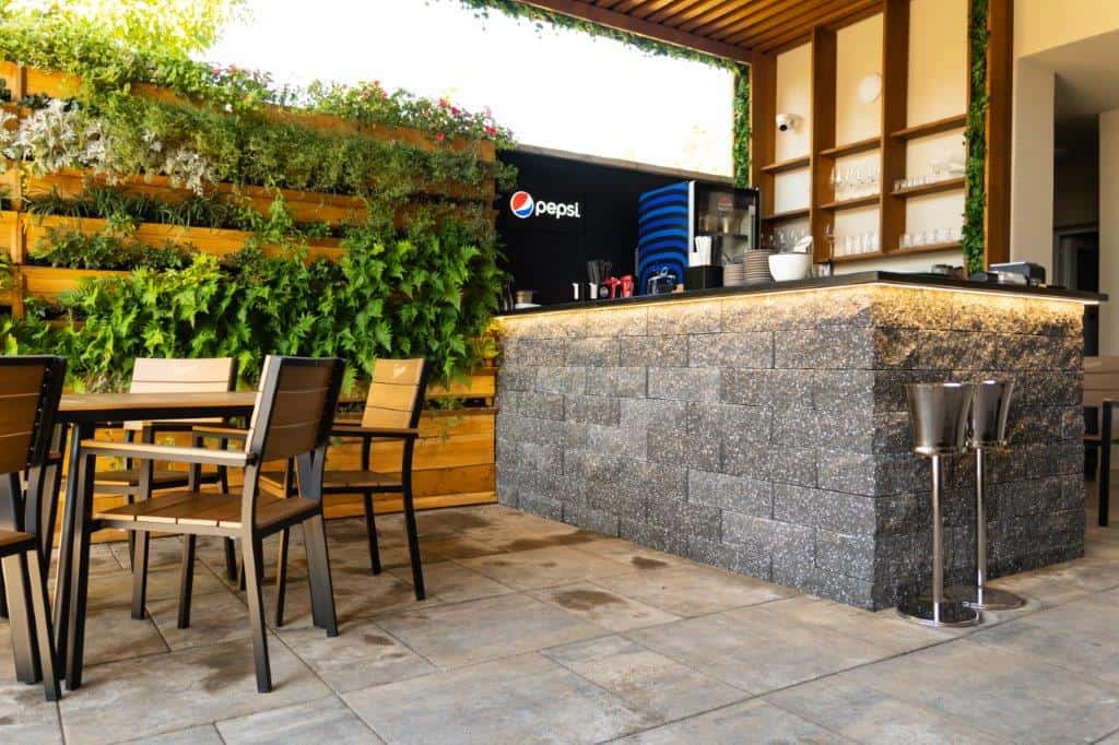 Terasa Beer Garden Hotel Cetate Alba Iulia