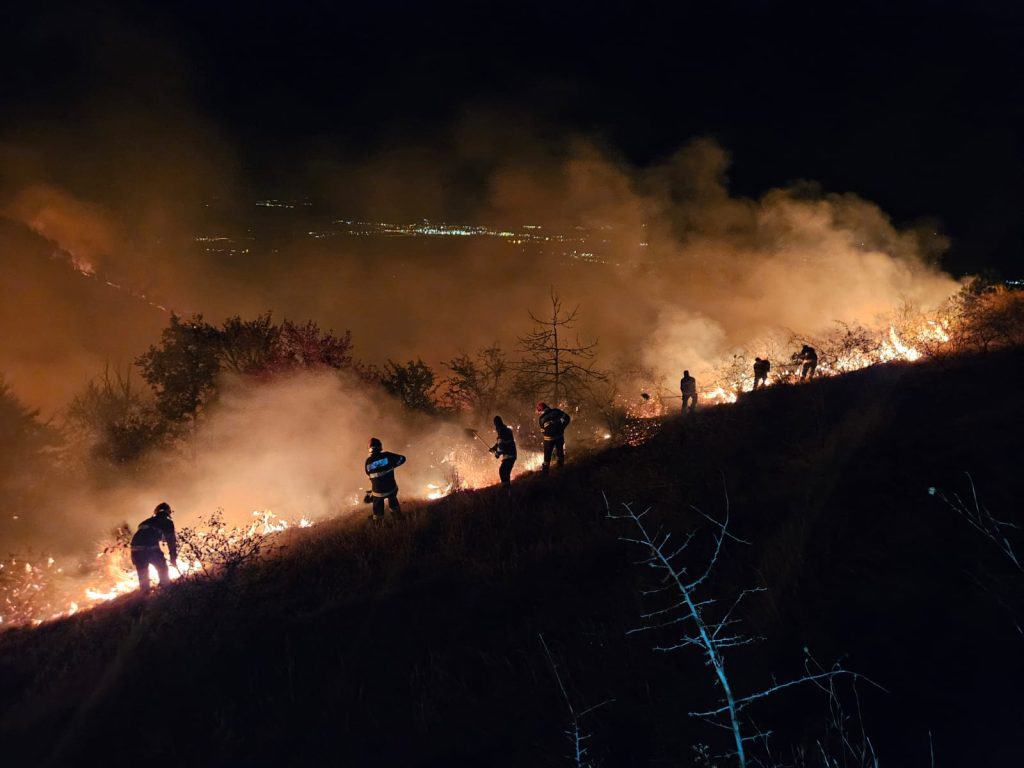 incendiu padure Vintu de Jos