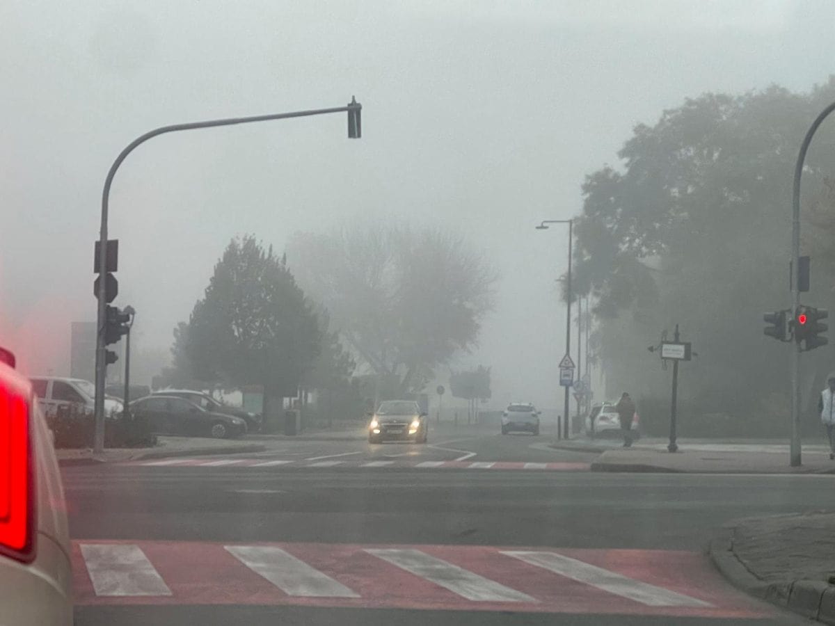 ceata toamna avertizare meteo ceata semafor