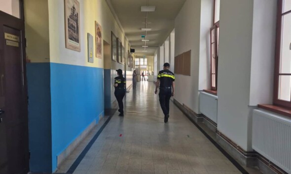 politistii in misiune la colegiul HCC