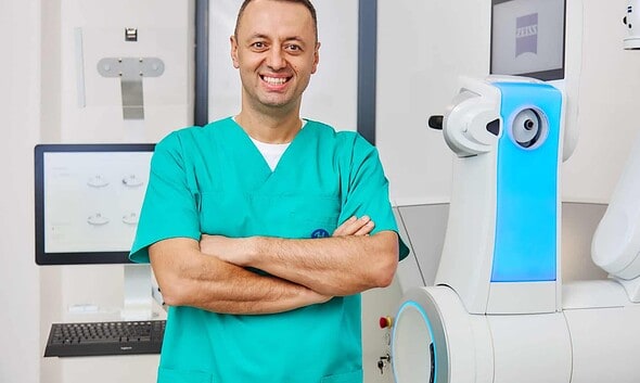 interventii chirurgicale oftalmologie dr holhos spital