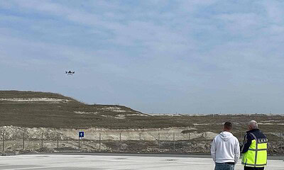 drona garda de mediu alba