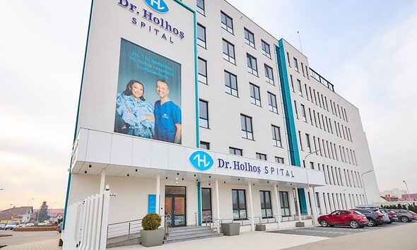 Spitalul Dr. Holhoș din Alba Iulia oferă consultații pentru 23 de specialități medicale.