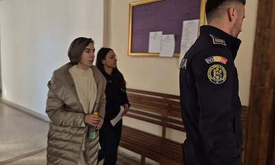 Adriana Viliginschi, prezentă la Curtea de Apel Alba, însoțită de avocat, în contextul declarațiilor.