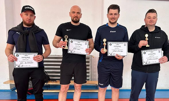 Jucători de tenis de masă IPJ Alba câștigători la competiție de Ziua Poliției Române.