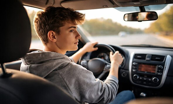 noi restricţii pentru șoferii de 16 ani