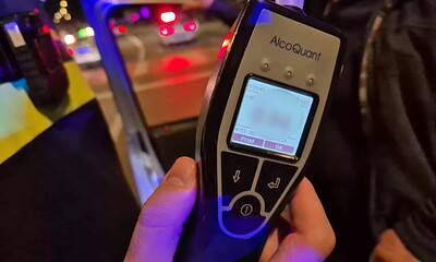 Tânăr din Lopadea Nouă testat cu alcoolemie de polițiști la volan.