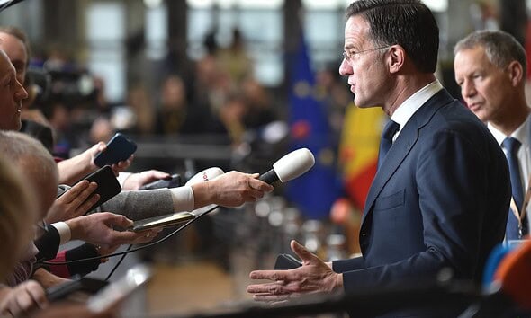 NATO și SUA în discuție despre conflictul cu Iranul.