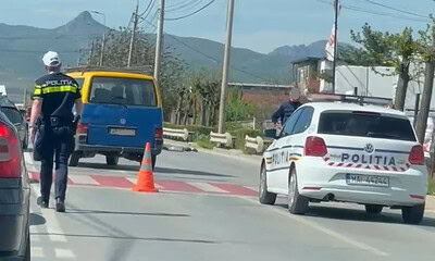 Accident la Alba Iulia cu un copil de 12 ani lovit de mașină pe trotinetă.