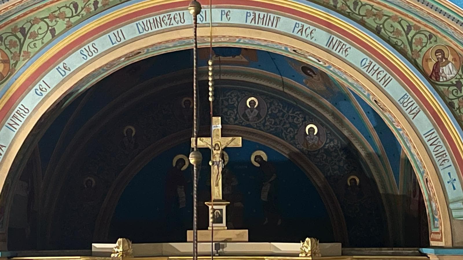 8 mai: Sfântul Apostol și Evanghelist Ioan sau Ioan Teologul, pomenit în calendarul ortodox. Ce minune este amintită în această zi
