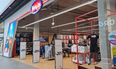 Magazin Hervis din Alba Iulia, urmat de rebranding în Sports Direct, în contextul renunțării Hervis.