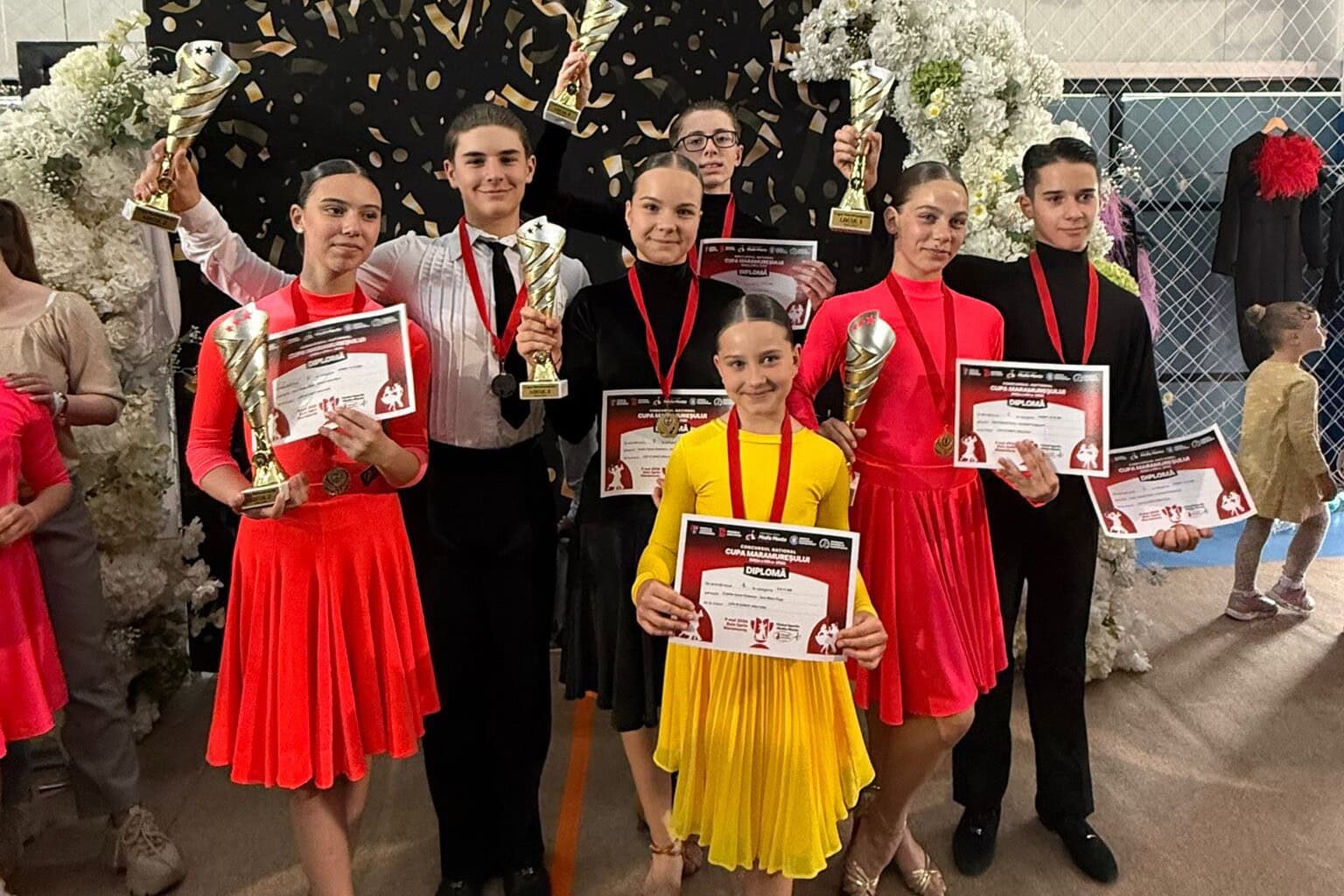 FOTO: Dansatorii de la Life is Dance, CSM Unirea și CSU Alba Iulia, rezultate de excepție la două competiții, în weekend