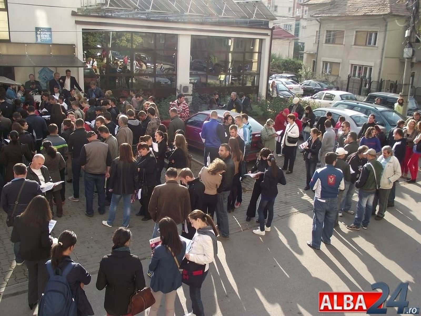 Locuri de muncă în Alba: 356 posturi în Alba Iulia, Aiud, Blaj, Sebeș, Câmpeni și alte localități din județ. Oferta prin AJOFM