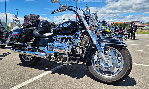 Paradă moto pe străzile din Alba Iulia