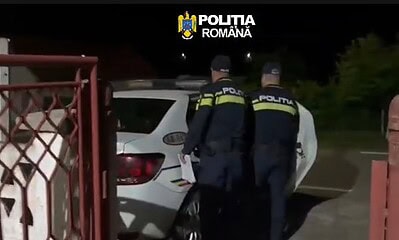 politia ab retinut