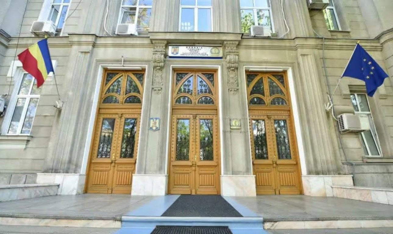 Directorii generali ai APIA și ANF au fost suspendați din funcții după ce DNA i-a trimis în judecată. Acuzații de abuz în serviciu