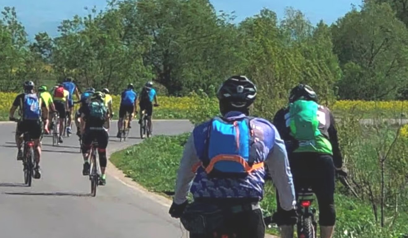Duminică, 5 iulie: Restricții de circulație pe mai multe drumuri din Alba și DN 67C Transalpina, pentru Turul Ciclist al Sibiului