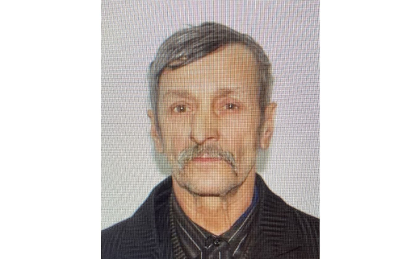 L-ați văzut? Bărbat din Ocna Mureș, dispărut de patru zile. A plecat de la domiciliul său și nu a mai revenit