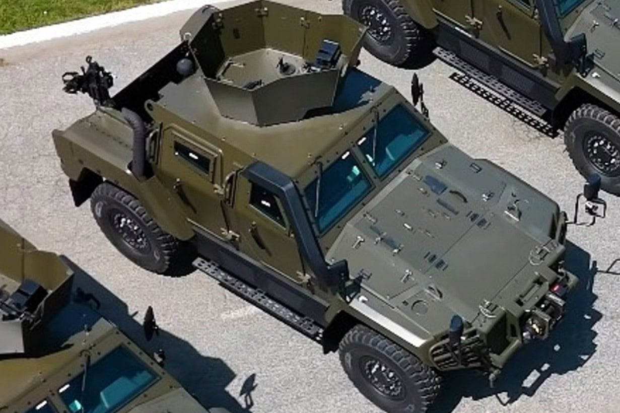 VIDEO: Cum arată primele vehicule blindate Cobra II, fabricate integral în România. Au intrat în dotarea Armatei