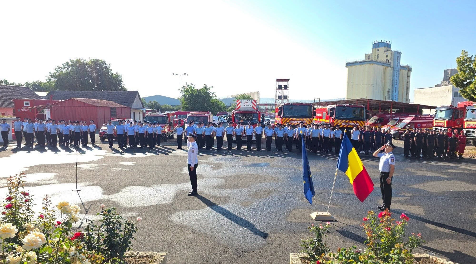Avansări în grad la ISU Alba: 90 de pompieri militari au fost trecuți la gradul următor