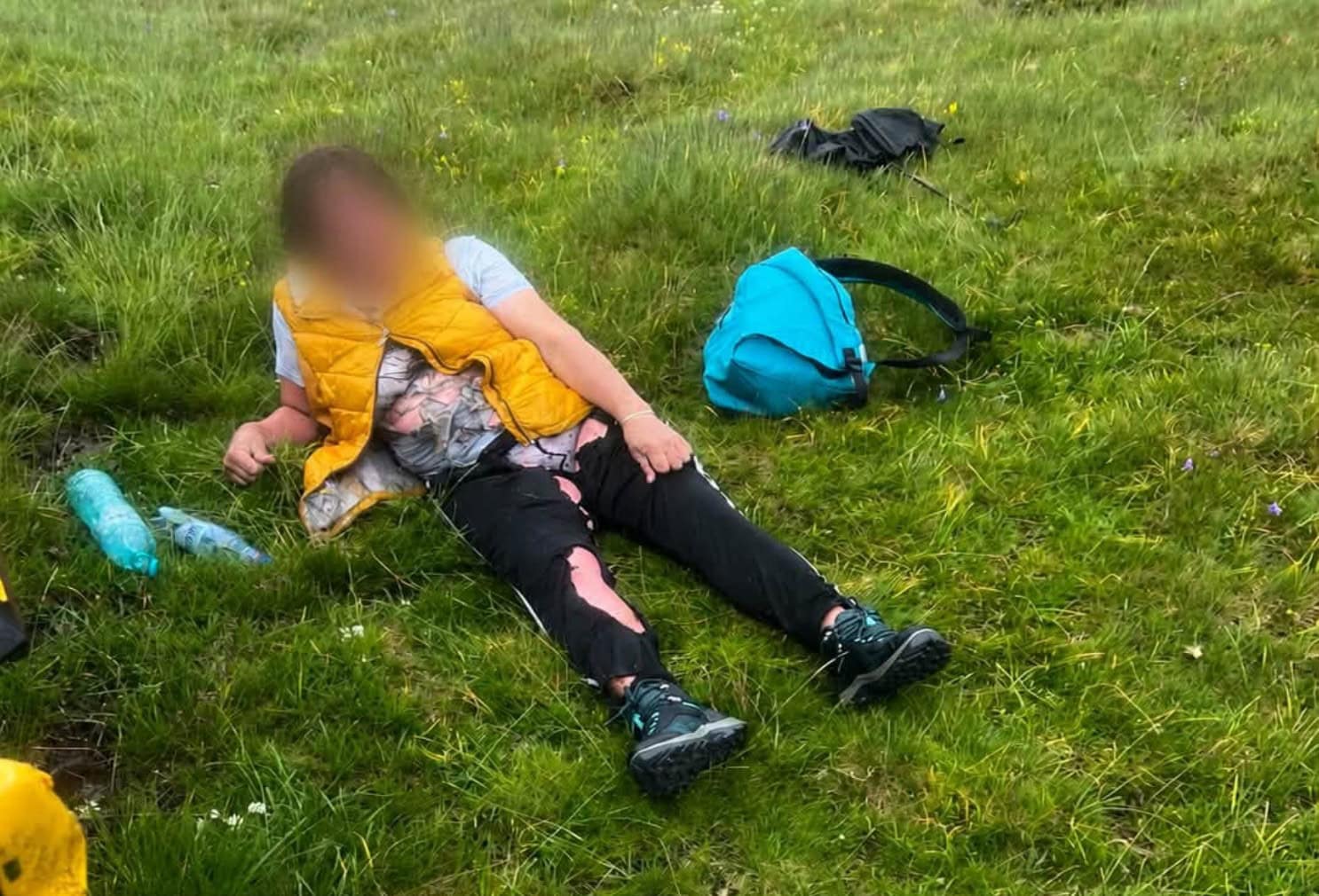 FOTO: Profesoară lovită de trăsnet în Masivul Bucegi, în timpul unei furtuni. 14 copii au fost recuperați de Salvamont