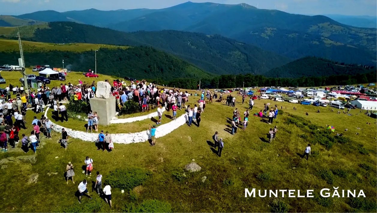 Târgul de Fete de pe Muntele Găina 2026: Programul zilei de duminică, 19 iulie