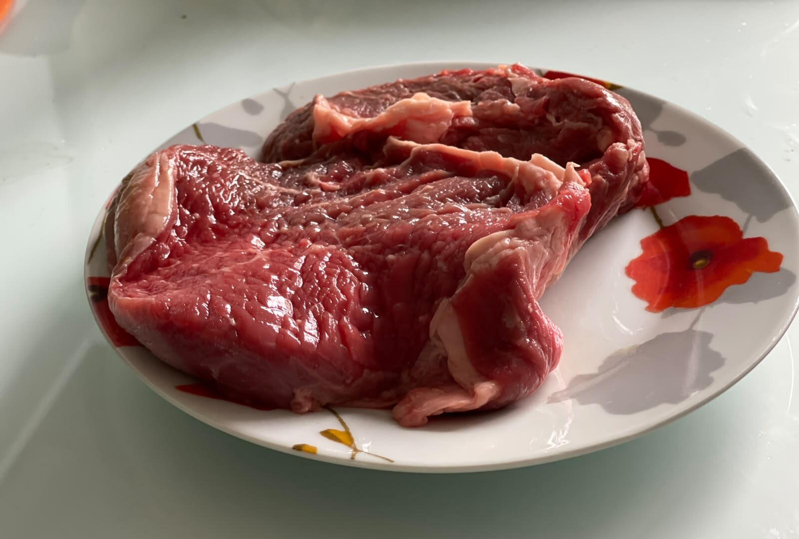 Câtă carne de vită este bine să mâncăm pe săptămână și care sunt contraindicațiile