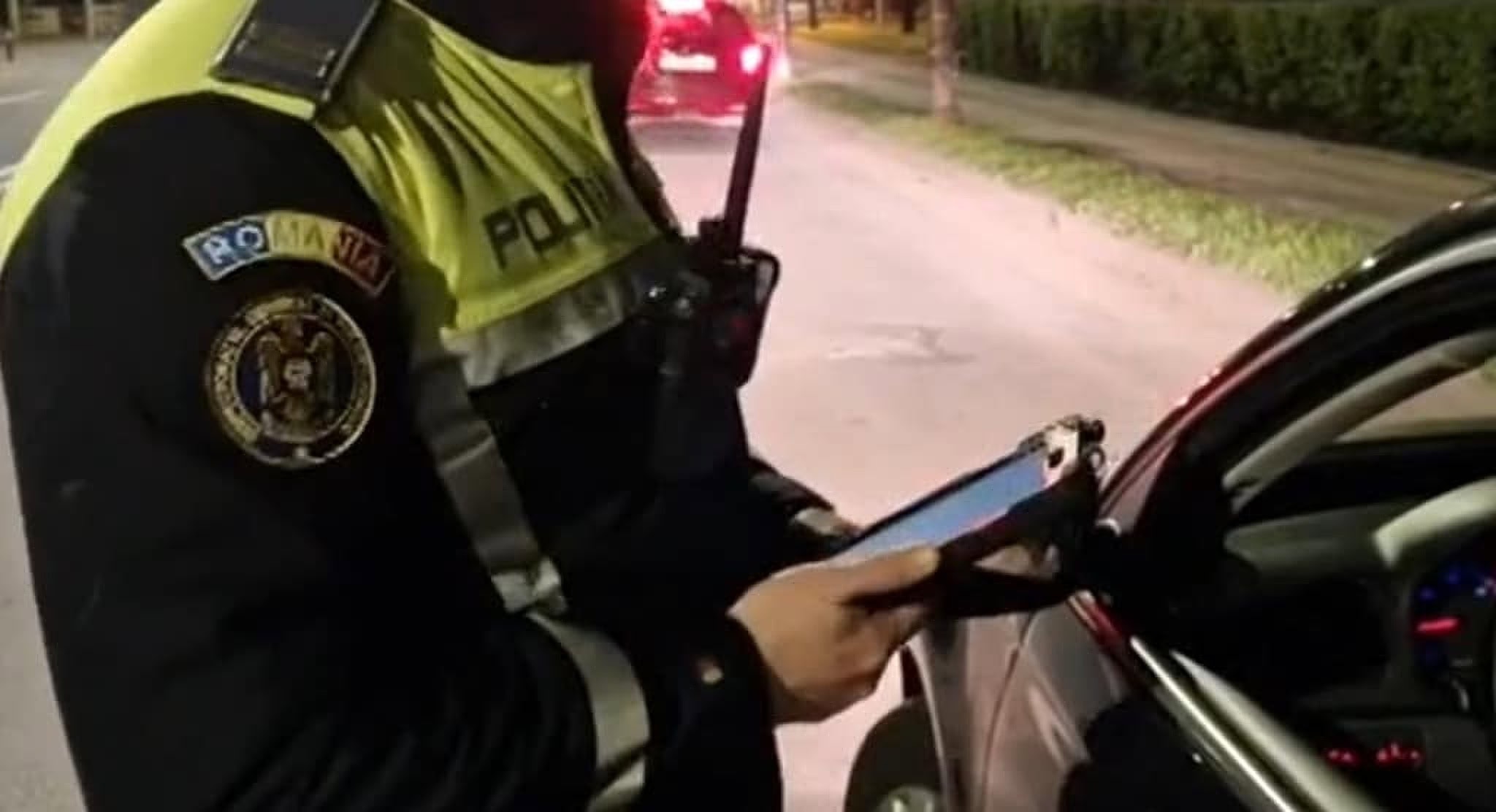Acțiune a polițiștilor, la Sebeș: Zeci de persoane și autoturisme au fost verificate prin intermediul aplicației eDAC