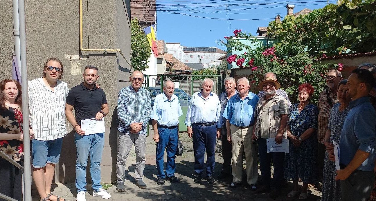 FOTO: Premiile Filialei Alba – Hunedoara a Uniunii Scriitorilor din România. Care sunt distincțiile oferite