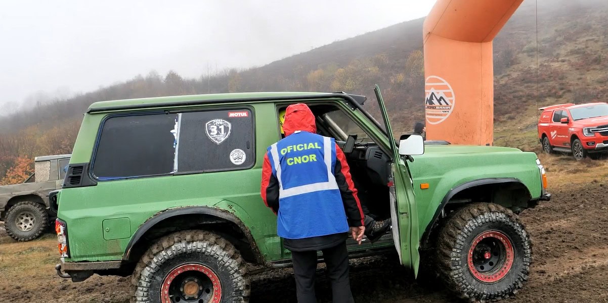 LIVE: Cupa off-road ”Toamna în Apuseni” la Abrud. Competiție pe traseu montan